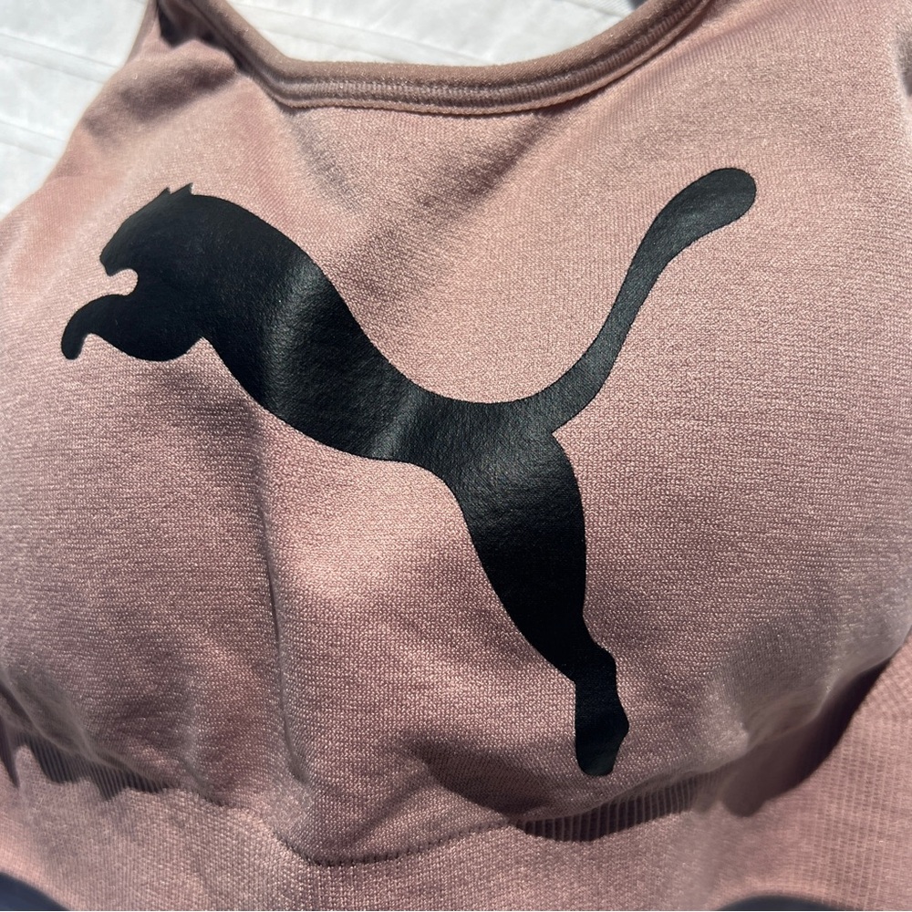 NWOT PUMA Seamless Halter Sports Bra Logo Print in Nude, S - Picture 6 of 7